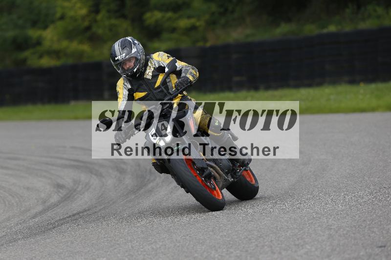 /53 16.09.2025 Track Day Domi Aegerter ADR/Gruppe gruen/54